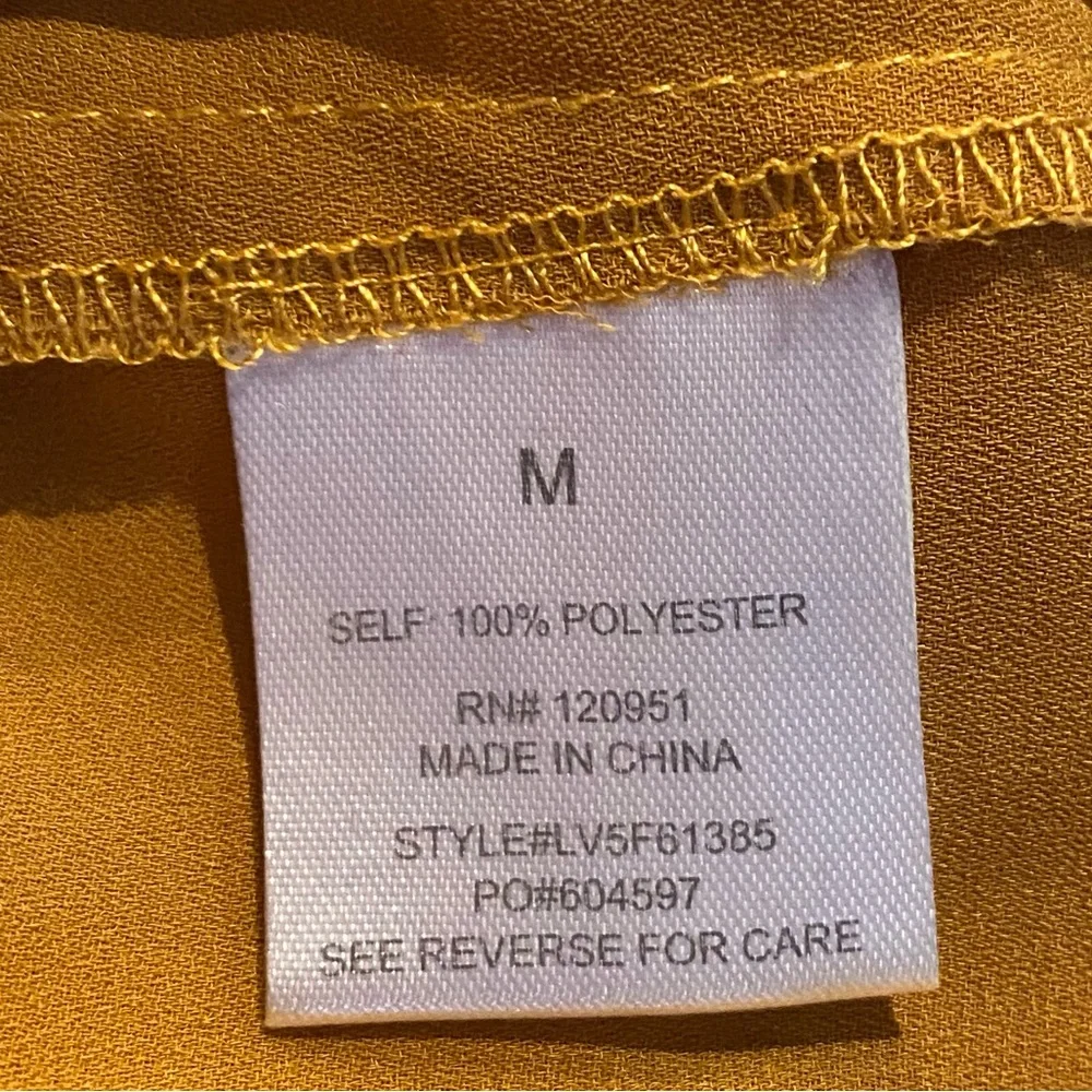 Olive + Oak Medium Blouse - Picture 7 of 8